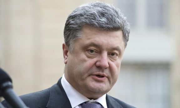 Petro Poroșenko i-a mulțumit lui Băsescu pentru sprijinul acordat Ucrainei de România - petroporoenko-1405178626.jpg