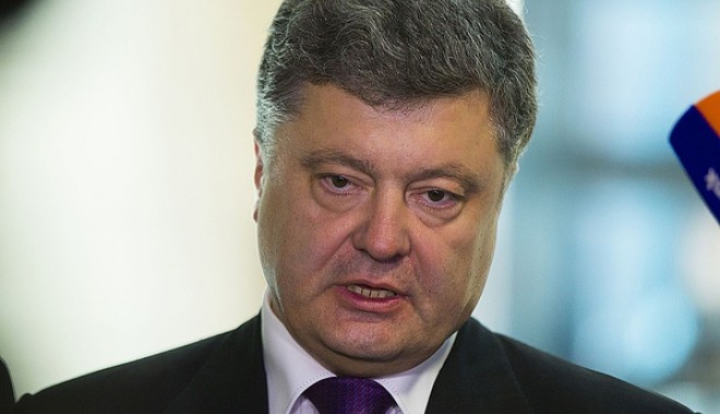 Ucraina: Separatiștii proruși îi cer lui Poroșenko să retragă armata - petroporosenko-1402241177.jpg