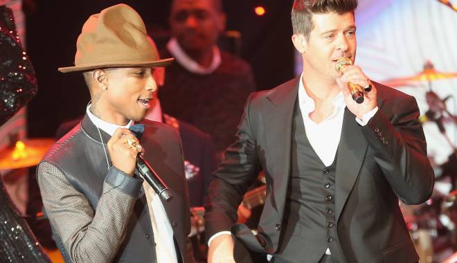 Robin Thicke și Pharrell Williams, declarați vinovați de plagiat - pharrellwilliamsrobinthickerocke-1426062004.jpg
