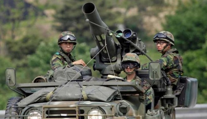 Camarazi la nevoie! Un militar are nevoie de sânge - phenianulamenintacoreeadesudcuun-1393236629.jpg