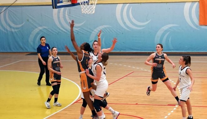 Phoenix CSU Simona Halep, evoluţie perfectă în „dubla” cu Universitatea Cluj - phoenix-1619187143.jpg