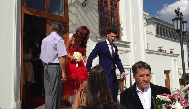 Victor Slav și-a retras cererea de divorț! - photo-1390297395.jpg