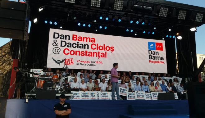 Alianța USR-PLUS, miting la Constanța pentru strângerea de semnături - photo20190827190758-1566923406.jpg