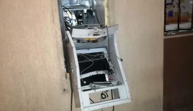 ARESTAT după ce a ARUNCAT ÎN AER un bancomat, în Lumina! - photo20200324094913-1585036916.jpg