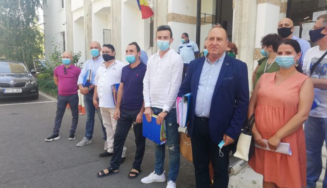 Tudorel Chesoi și-a depus candidatura la Primăria Constanța - photo202008171322442-1597662164.jpg