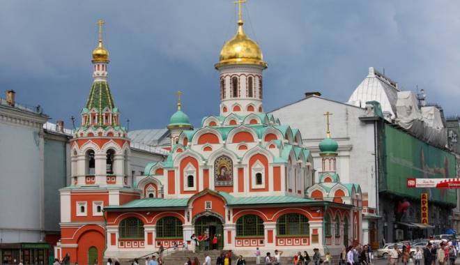 Piața Roșie din Moscova va fi închisă pentru prima dată publicului de Revelion - piata-1451314871.jpg
