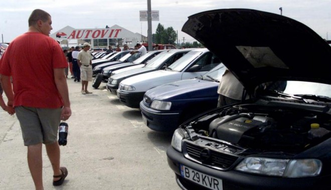 Comerțul auto în declin - piataautoscadecuincadouaprocente-1345025644.jpg