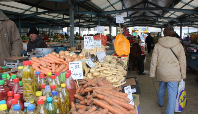 Ce acte vor trebui să dețină producătorii agricoli pentru a vinde în piețe - piatagrivitei46-1361294590.jpg