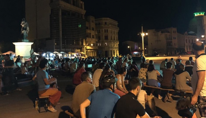 Piața Ovidiu, destinația cinefililor de pretutindeni - piataovidiu-1470673206.jpg