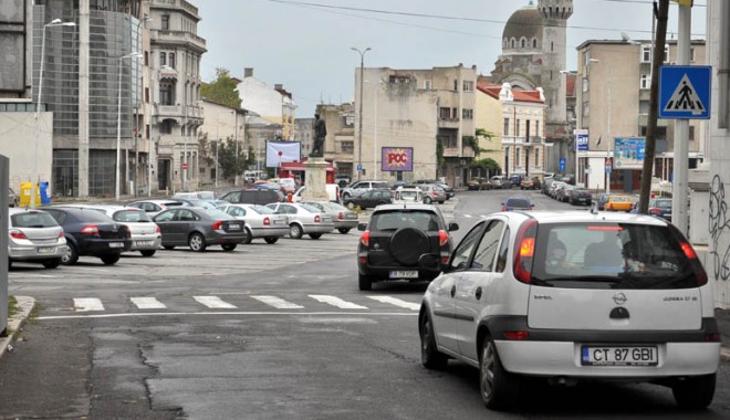 Traficul rutier, interzis în Peninsulă! - piataovidiupeninsula2-1318865888.jpg