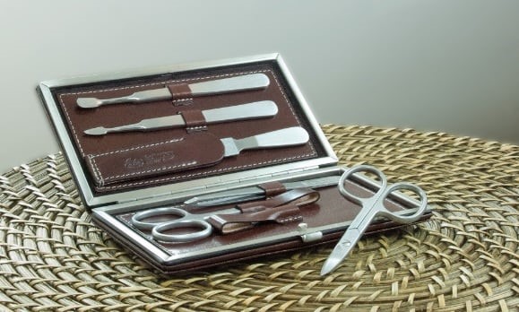Trusele de manichiură „Made in Solingen” – eleganță și precizie germană - picture1-1760524067.jpg