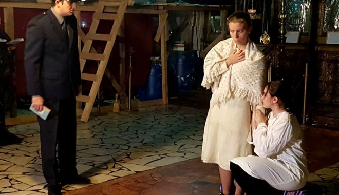 Un preot va pune în scenă o piesă de teatru - piesa-1525355696.jpg