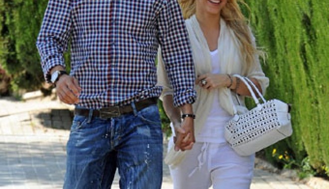Shakira și Pique  se pregătesc să devină părinți - piqueandshakira-1343654769.jpg