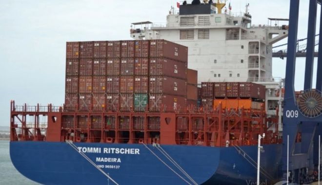 TEROARE pe portcontainer. Informații de ULTIMĂ ORĂ despre navigatorii răpiți de pe 