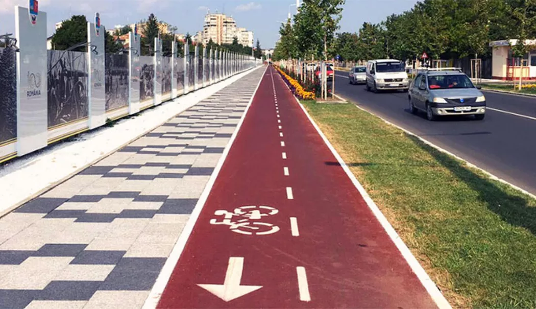 Adolescentă pălmuită de un bărbat după un incident pe pista de biciclete - pista-de-bicicleta-1773829034.webp