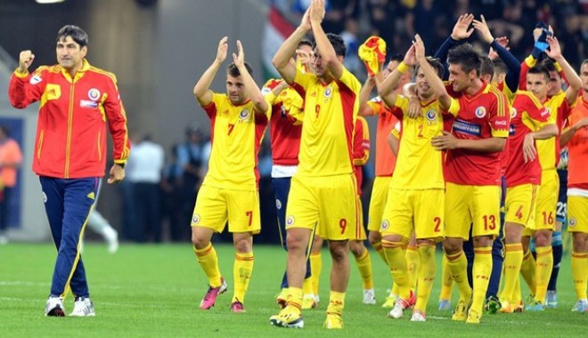 Fotbal, România - Grecia / Pițurcă a anunțat lotul complet pentru baraj - piturca-1383987993.jpg