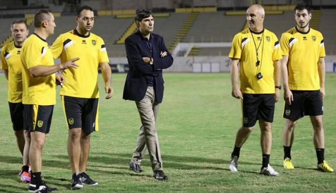 Victor Pițurcă a fost concediat de arabii de la Al Ittihad - piturcajucatori-1436705097.jpg