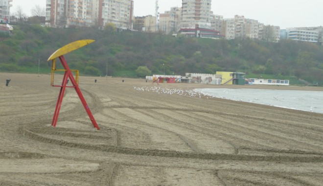 ABADL. Astăzi se licitează închirierea plajelor din Năvodari, Constanța și Eforie Nord - plaja-1366633605.jpg