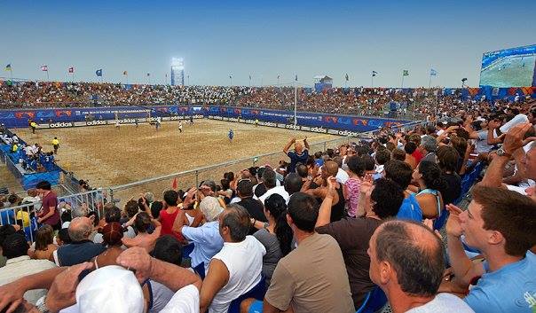 Fotbal pe plajă: România a trecut de primele grupe - plaja-1410298511.jpg