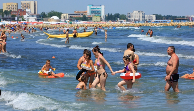 ANM. Cum va fi vremea duminică, la Constanța - plajamamaia10-1469348057.jpg