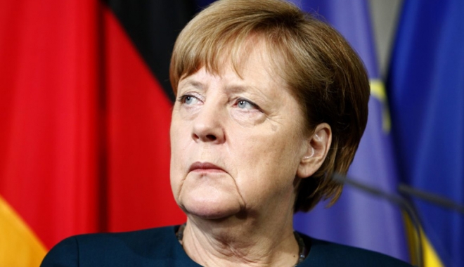 Plângeri împotriva cancelarului Angela Merkel, pentru înaltă trădare - plangeri-1504096035.jpg