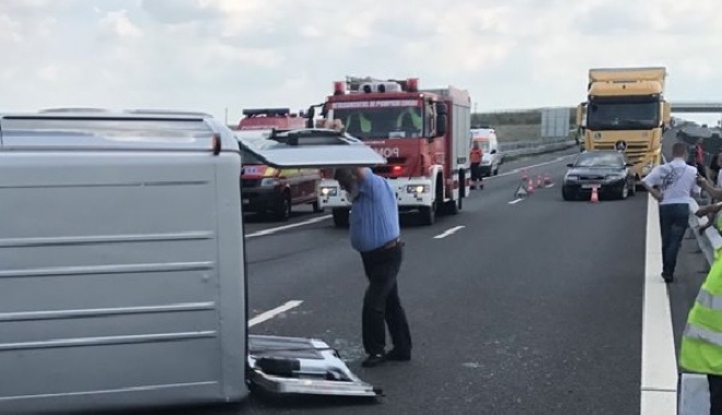 Grav accident pe autostradă / Sunt șapte victime! Planul roșu de intervenție, activat - planulrosudeinterventieactivatin-1495541346.jpg