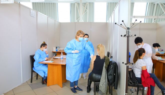 Plata personalului din centrele de vaccinare, programată săptămâna viitoare - plata-1615815434.jpg
