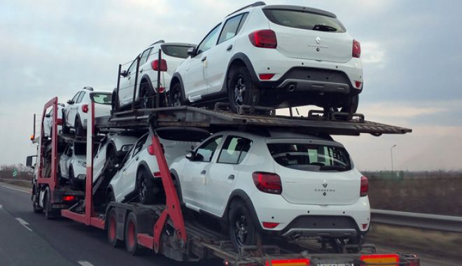 Două modele Dacia, în top 10 cele mai vândute mașini în Europa - platformarenaultsanderostepway2-1596473661.jpg
