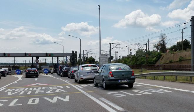 Plecați la drum în minivacanța de Paște? Ce trebuie să faceți ca să nu luați amendă - plecatiladrum-1556120657.jpg