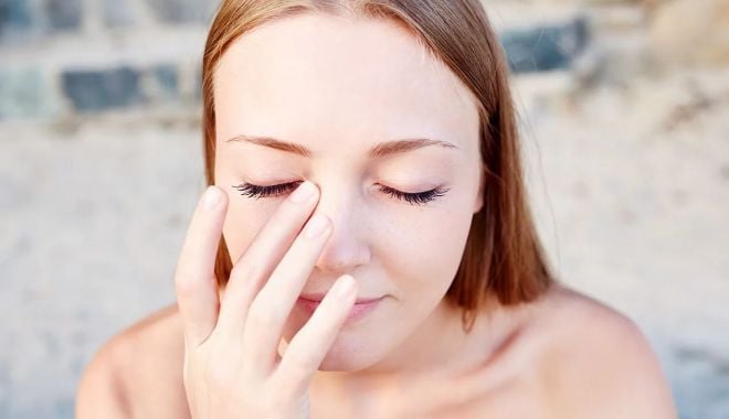 Aveți pleoapele umflate? Care sunt cauzele acestei probleme - pleoape-1664984706.jpg
