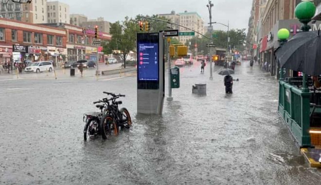 Ploaia torenţială a creat haos la New York - ploaiatorentiala-1626021921.jpg