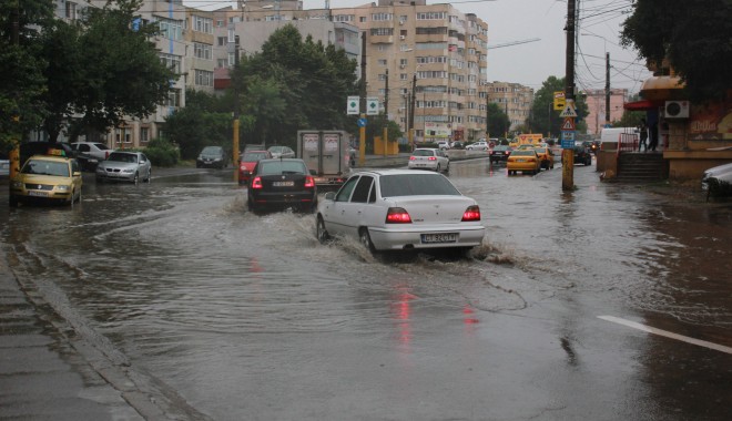 RAJA acționează și acum în Cernavodă și Anghel Saligny - ploaie-1372662476.jpg