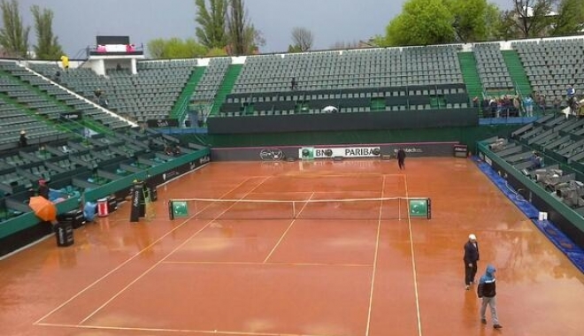 Toate meciurile de astăzi de la Roland Garros, amânate din cauza ploii - ploaie-1464617997.jpg