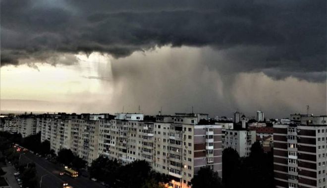 Vești proaste de la meteo: Cod galben de ploi torențiale și vijelii în cea mai mare parte a țării, inclusiv pe litoral - ploaie-1556616018.jpg