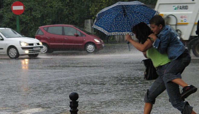 Cum va fi vremea duminică, la Constanța - ploaie78366300-1373792948.jpg