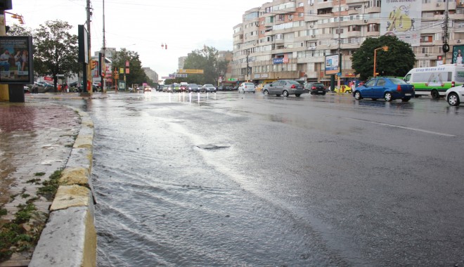 Vești proaste de la meteorologi, pentru Constanța - ploaiebaltiinundatii281375278583-1489477459.jpg