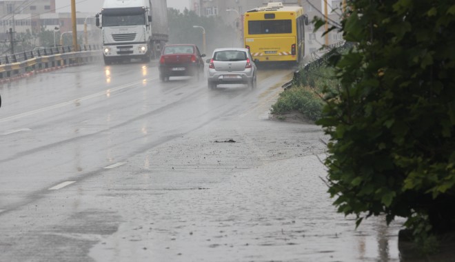 Cum va fi vremea astăzi, la Constanța - ploaiebaltimasini70-1351499056.jpg