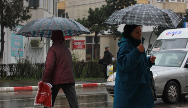 Cum va fi vremea astăzi, la Constanța - ploi-1365666319.jpg