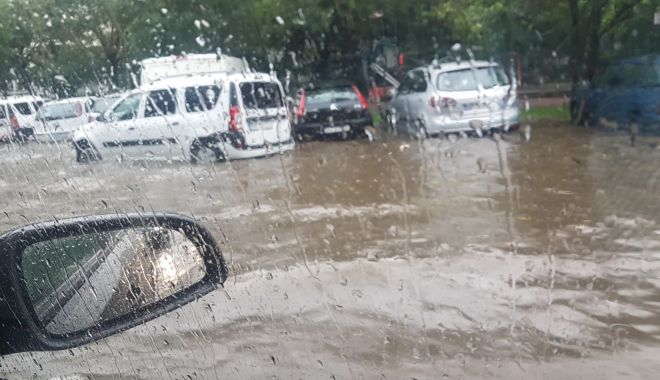 COD PORTOCALIU de PLOI TORENȚIALE, la Constanța. Probleme în județ - ploi-1623596579.jpg