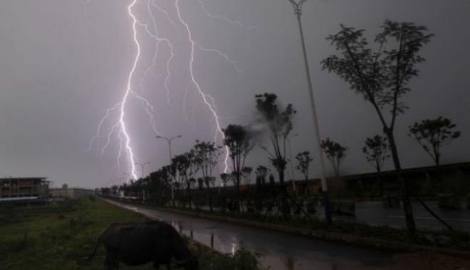 ATENȚIE! Constanța intră sub avertizare meteo COD PORTOCALIU! - ploi88049800-1559978357.jpg