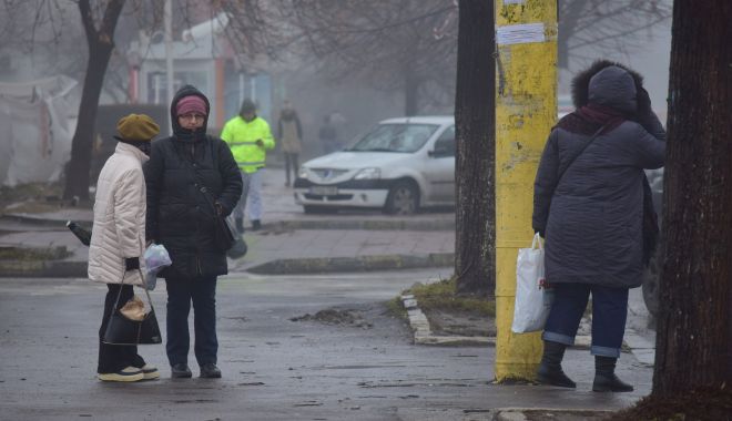 Ploi şi frig, zilele acestea, la malul mării - ploisifrig-1615920540.jpg