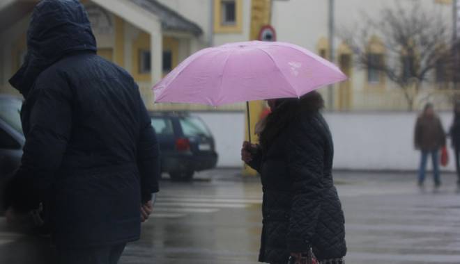 Ploi și temperaturi ridicate, astăzi, la Constanța - ploisitemperaturi-1421772719.jpg