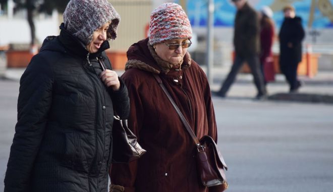 Ploi slabe şi temperaturi în scădere, la malul mării - ploislabe-1645642630.jpg