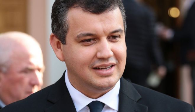 PMP votează Guvernul Cîțu. 