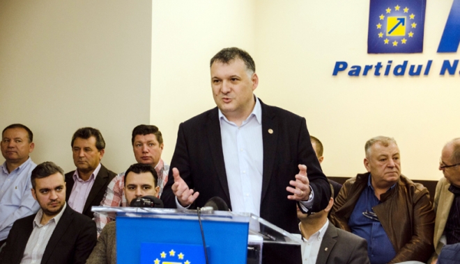 Bogdan Huțucă, noul președinte al PNL Constanța - pnlbogdanhutucapnl31491839732-1493297874.jpg