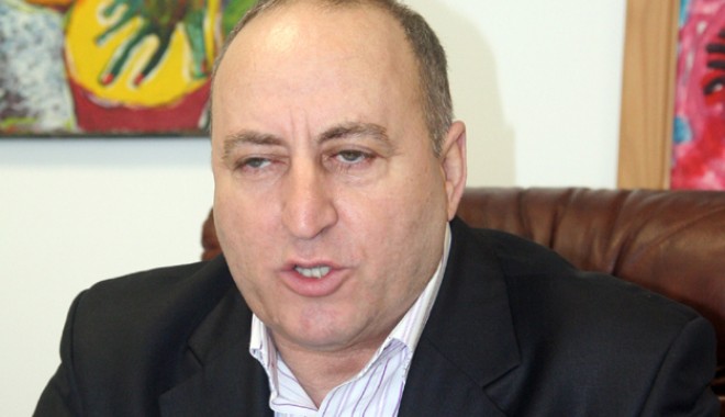 Cum au ajuns țărăniștii să țină ședințe la prieteni - pntcdtudorelchesoi23511330709879-1330726683.jpg