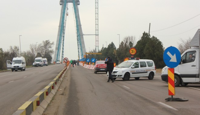 Podul de la Agigea, închis traficului rutier - pod-1386176712.jpg