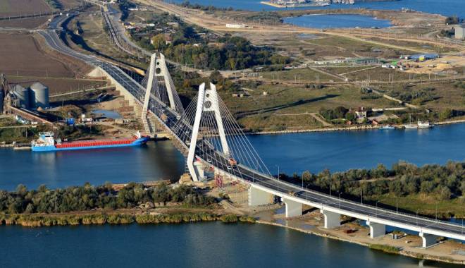 Galerie foto. A fost deschis noul pod de la Agigea. Cum se circulă spre sudul litoralului - podagige3-1445279361.jpg