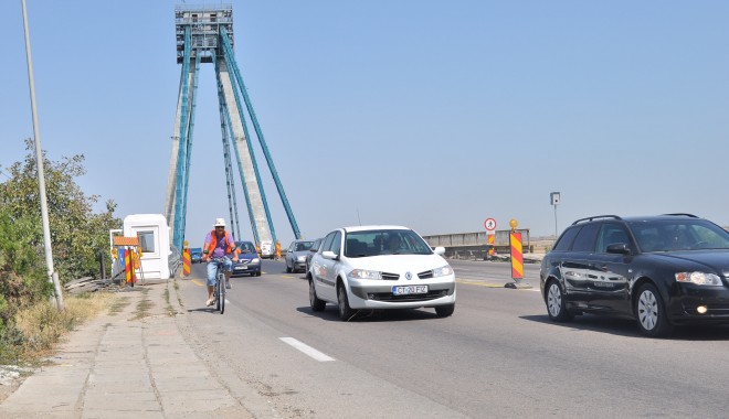 RESTRICȚIA pe PODUL AGIGEA se prelungește până la sfârșitul lunii septembrie! - podagigea10-1376309866.jpg
