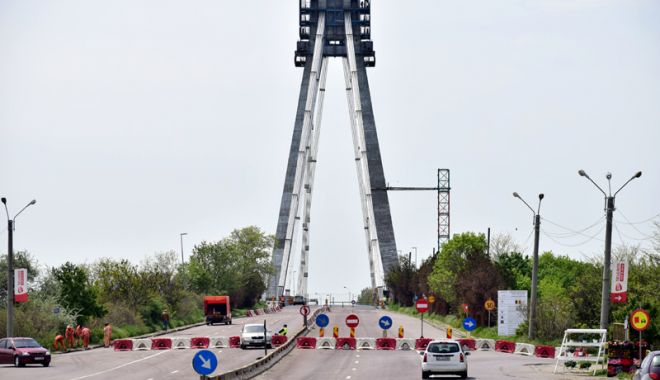 Podul de la Agigea, închis trei nopți. Ce rută au la dispoziție șoferii - podagigea4-1528819148.jpg